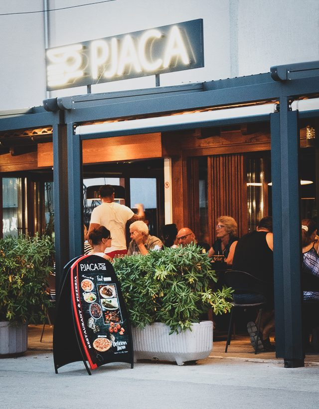 image | Kam na skvělé jídlo nebo drink v okolí 5 km?