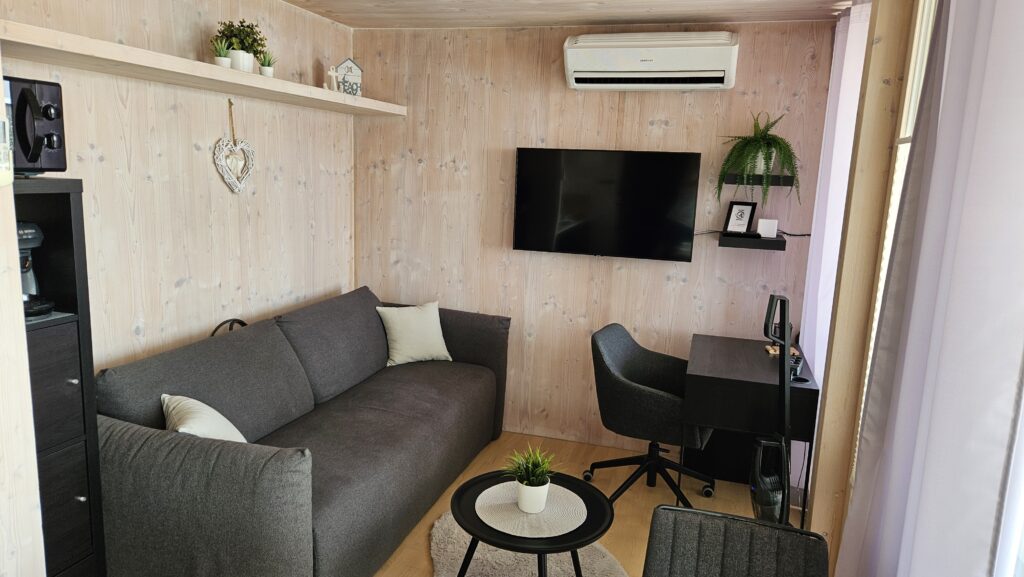 buqez sun4u 02 livingroom 06 1 | Villa 4