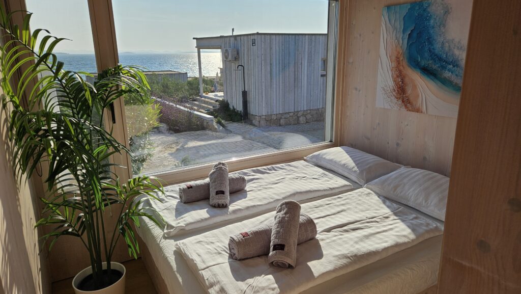 buqez sun4u 03 bedroom1 02 1 | Villa 4