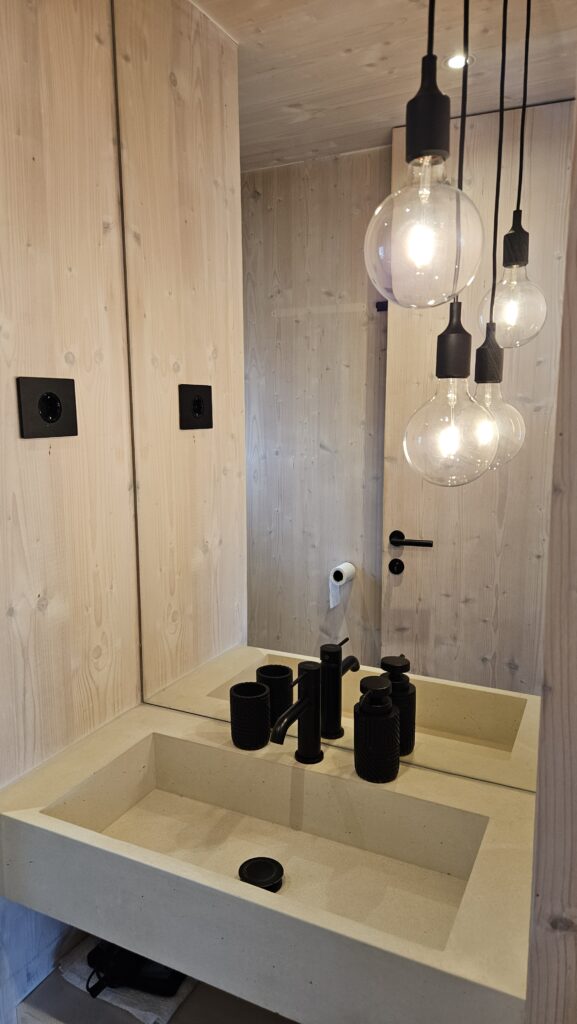 buqez sun4u 05 bathroom 05 1 | Villa 4
