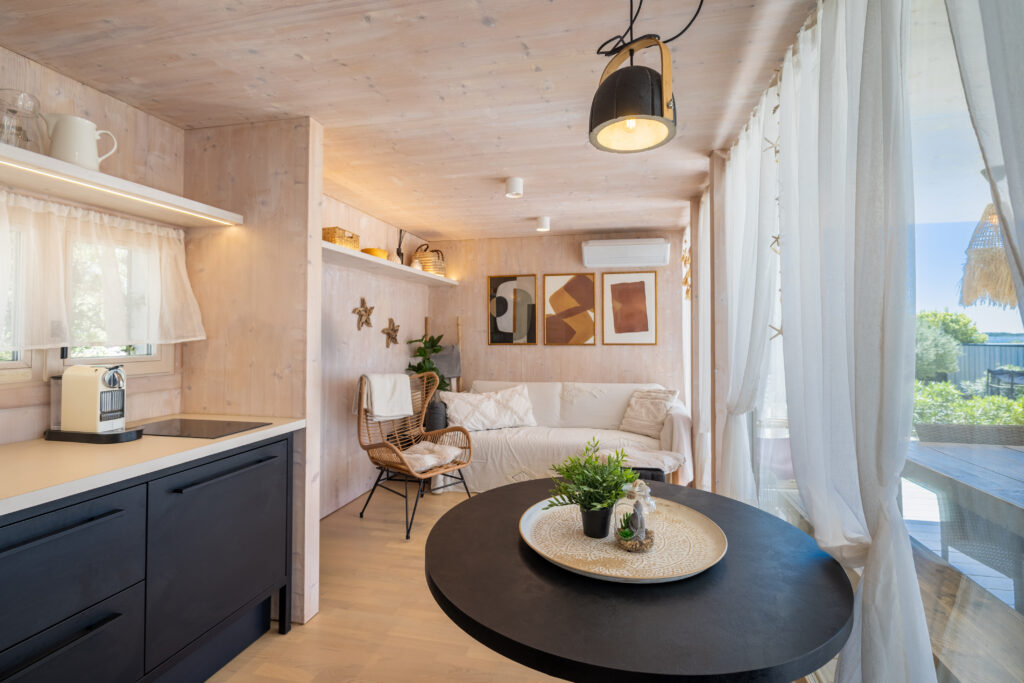 37 4 of 11 | Villa 37